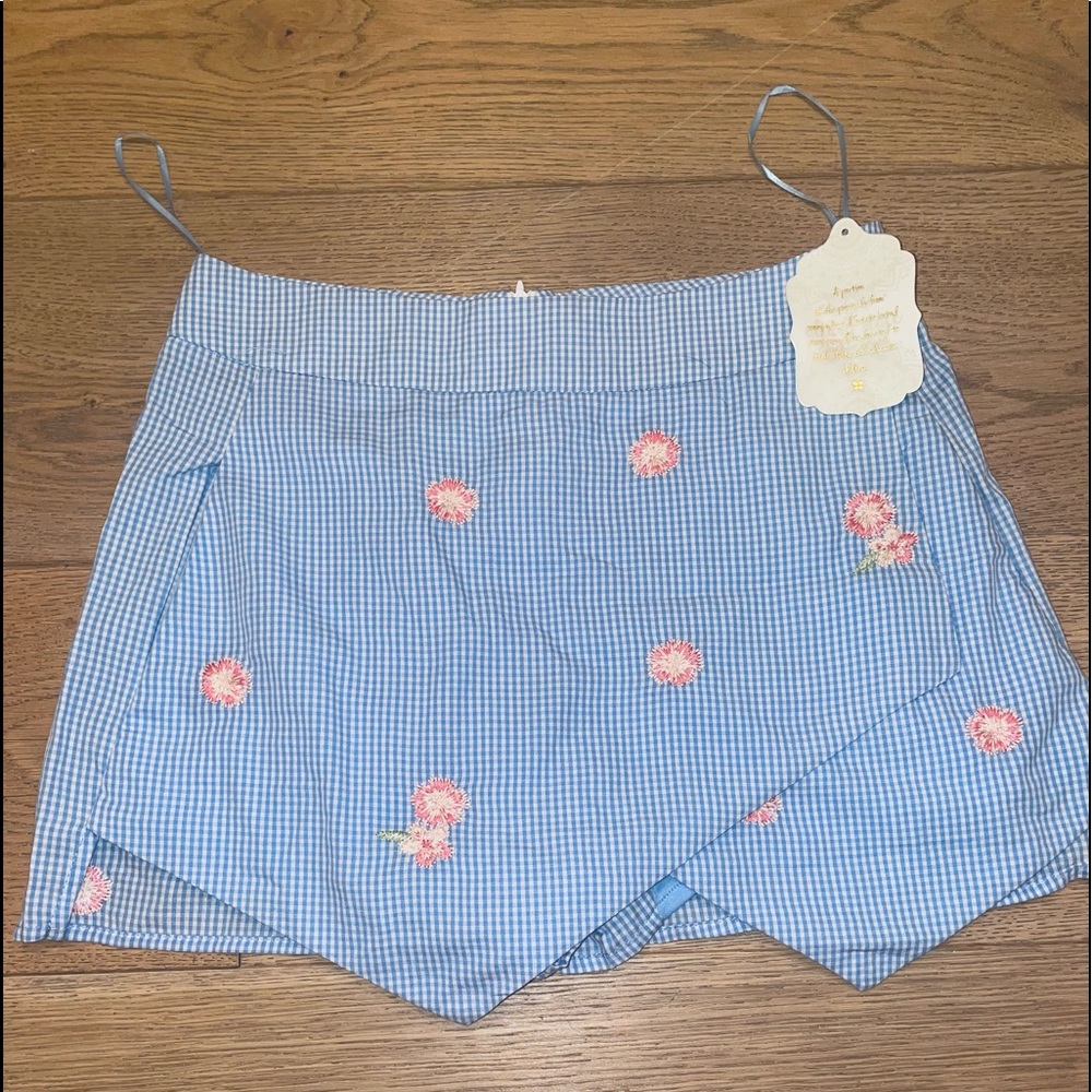 NWT Altar’d State skort